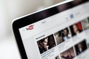 податки youtube